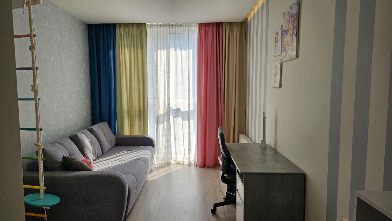 Продажа 3-комнатной квартиры 95 м², Драгоманова ул., 2А