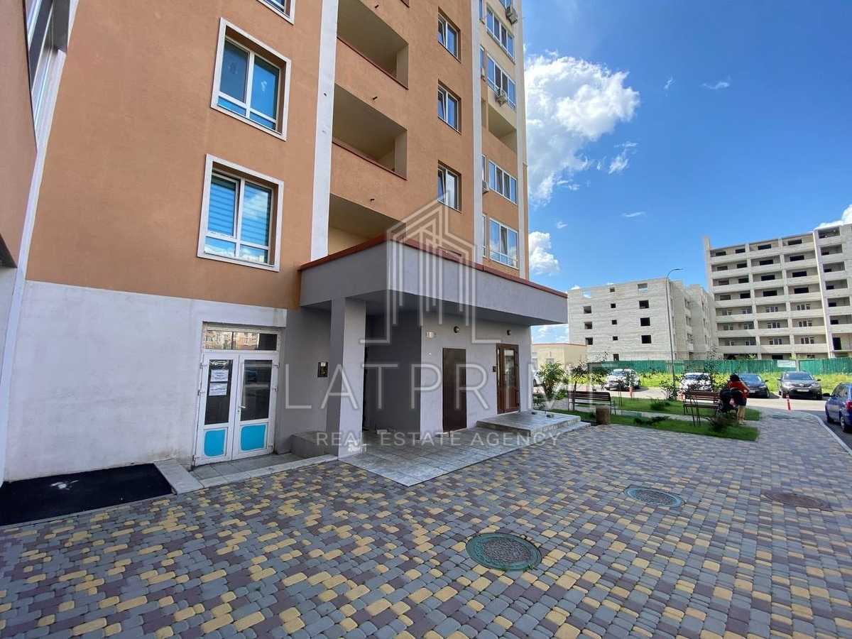 Продаж 2-кімнатної квартири 65 м², Павла Чубиньського, 8б