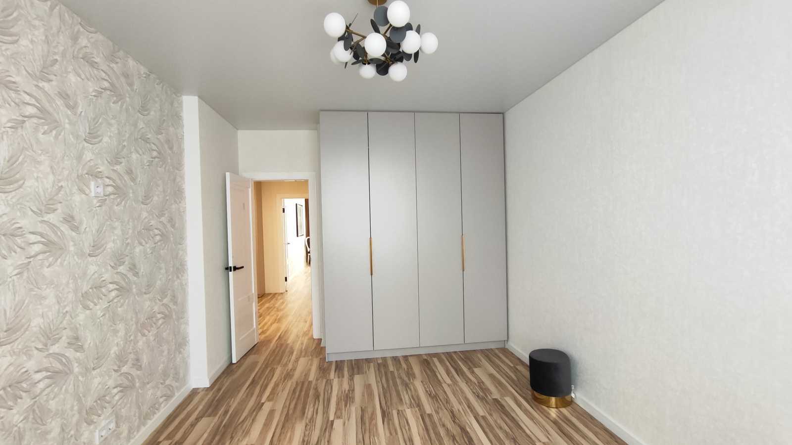 Продаж 3-кімнатної квартири 85 м², Кадетський Гай вул., 10