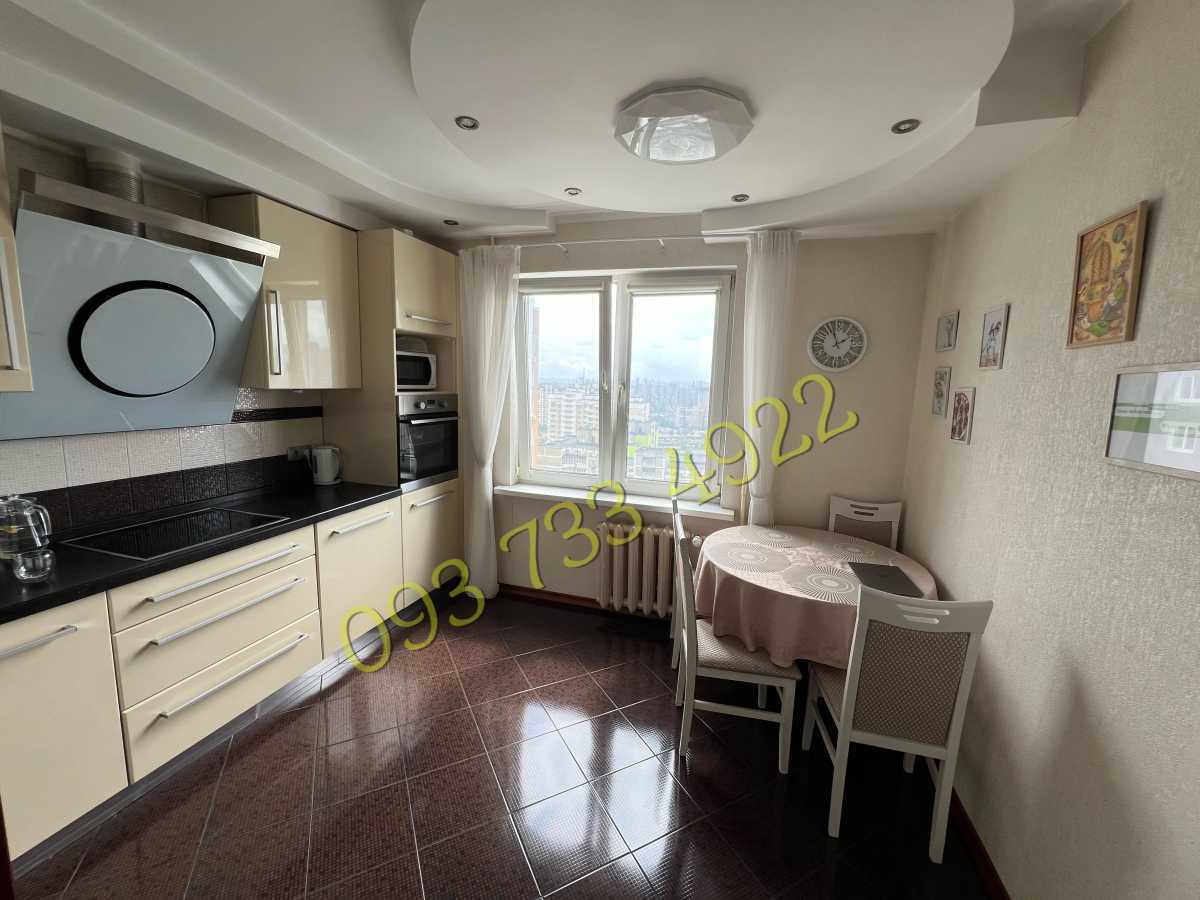 Продаж 2-кімнатної квартири 73 м², Миколи Лаврухіна вул., 10