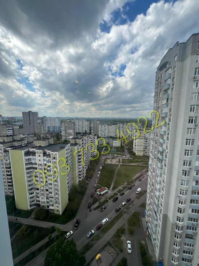 Продажа 2-комнатной квартиры 73 м², Николая Лаврухина ул., 10