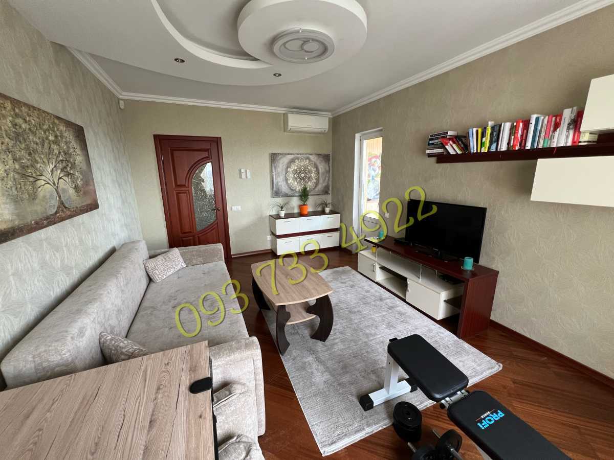 Продаж 2-кімнатної квартири 73 м², Миколи Лаврухіна вул., 10