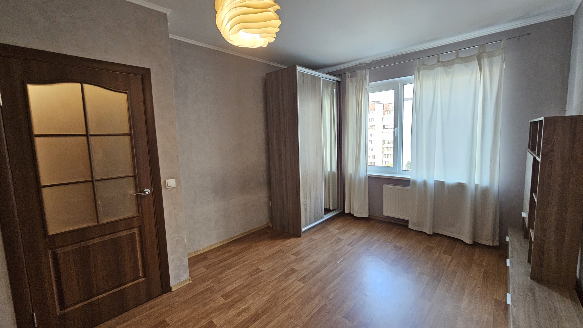 Продажа 1-комнатной квартиры 37 м², Бориса Гмыри ул., 12Б (ЖД ДУБРОВИЦА)