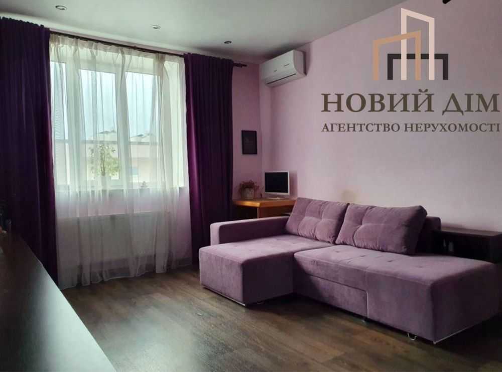 Продаж 1-кімнатної квартири 43 м², Боголюбова вул., 8