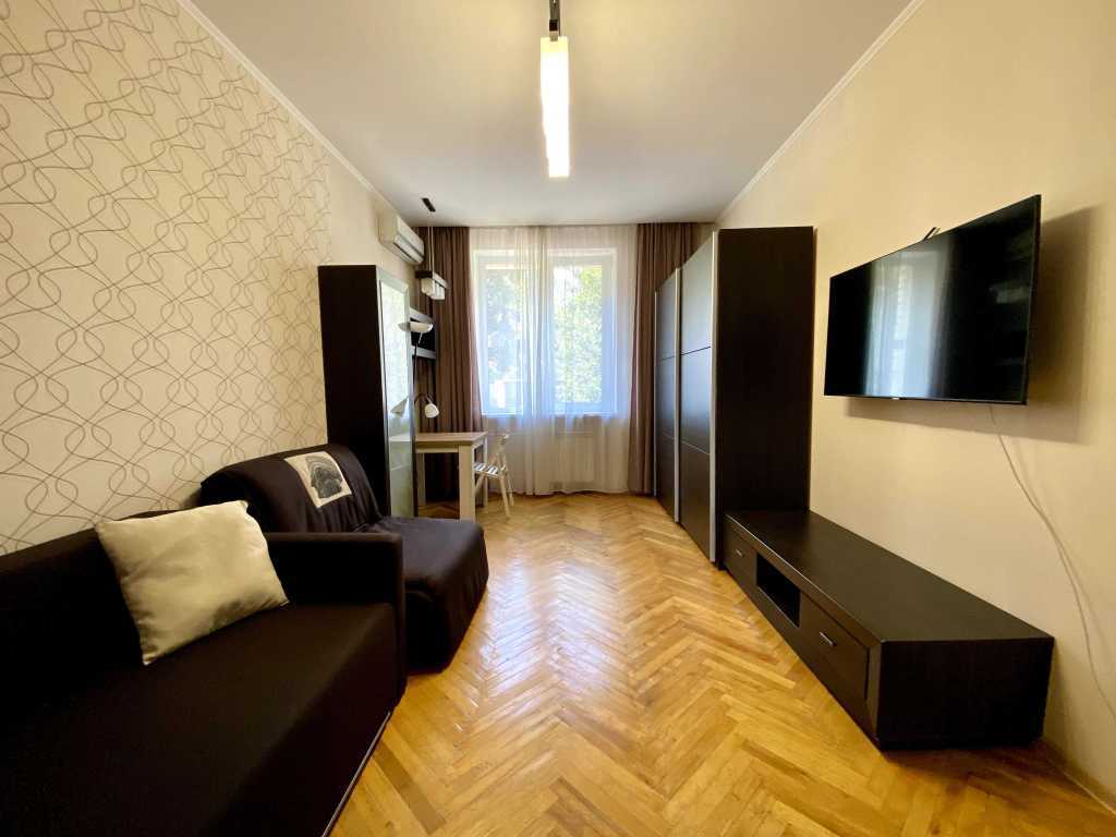 Продаж 2-кімнатної квартири 54 м², Багговутівська вул., 36