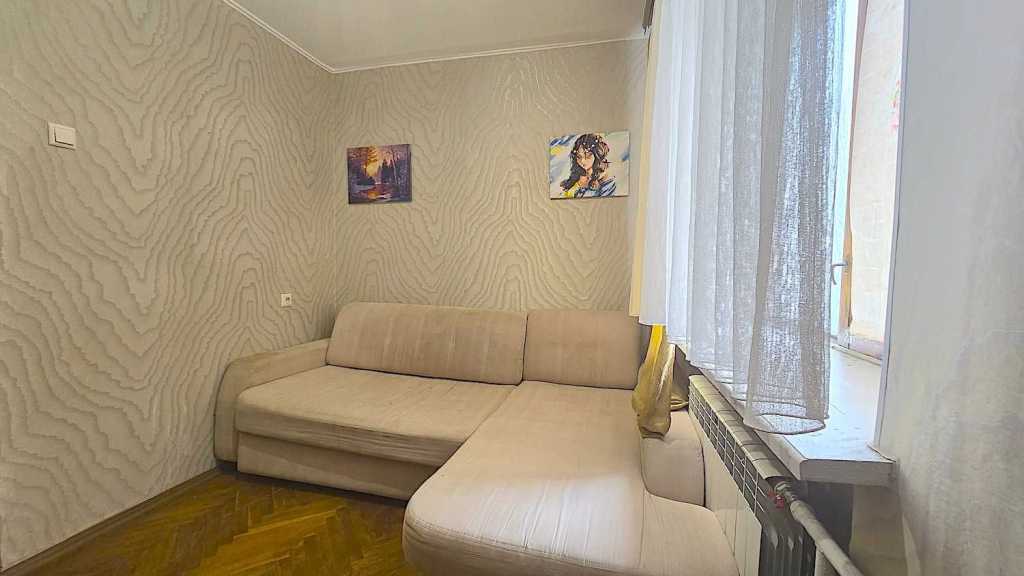 Продажа 3-комнатной квартиры 60 м², Глебова ул., 1