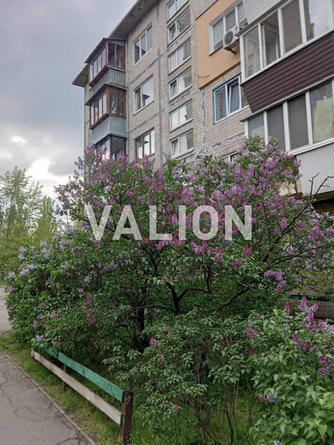 Продаж 2-кімнатної квартири 46.7 м², Азербайджанська вул., 2