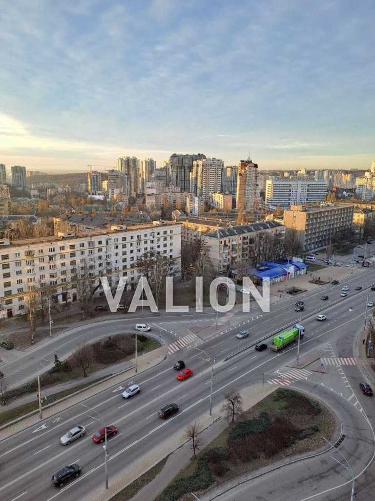 Продажа 3-комнатной квартиры 87 м², Леси Украинки бул., 36-Б