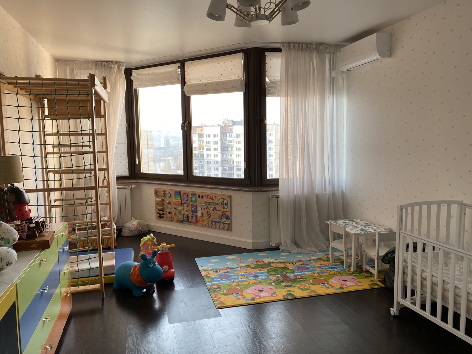 Продажа 4-комнатной квартиры 327 м², Героев Сталинграда просп., 4 К1