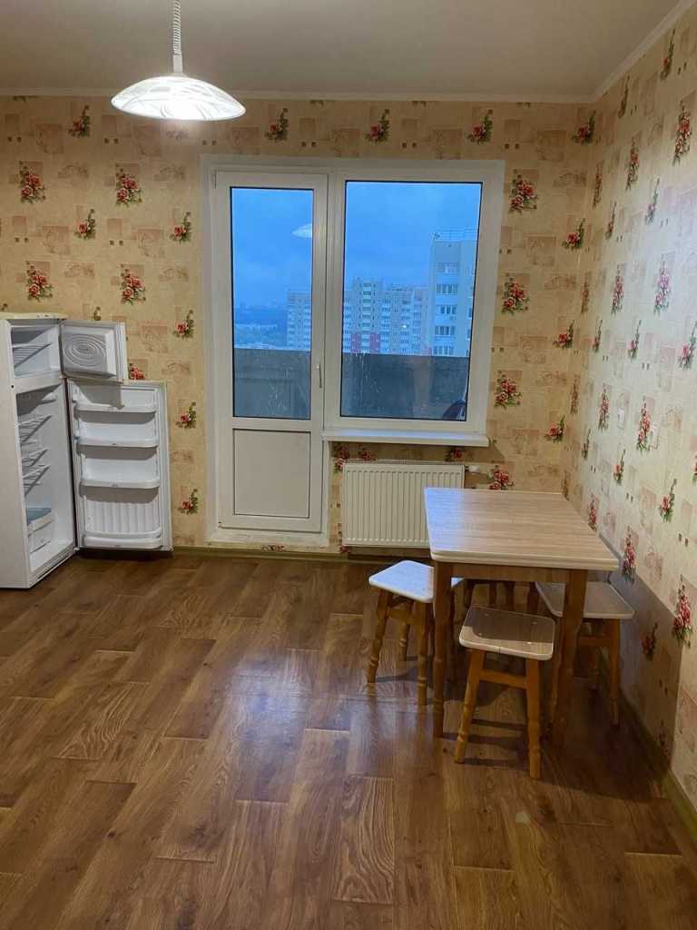 Продаж 1-кімнатної квартири 49 м², Сергія Данченка вул., 5