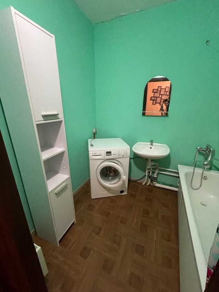 Продаж 1-кімнатної квартири 49 м², Сергія Данченка вул., 5