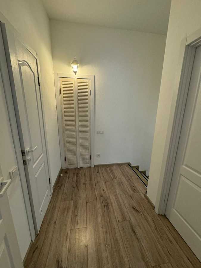 Продажа 3-комнатной квартиры 73 м², Придорожняя ул., 2