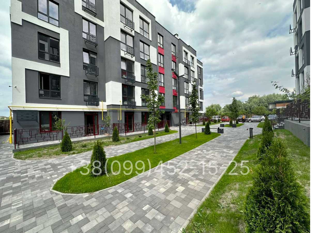 Продаж 1-кімнатної квартири 38 м², Покровська вул., 2/2