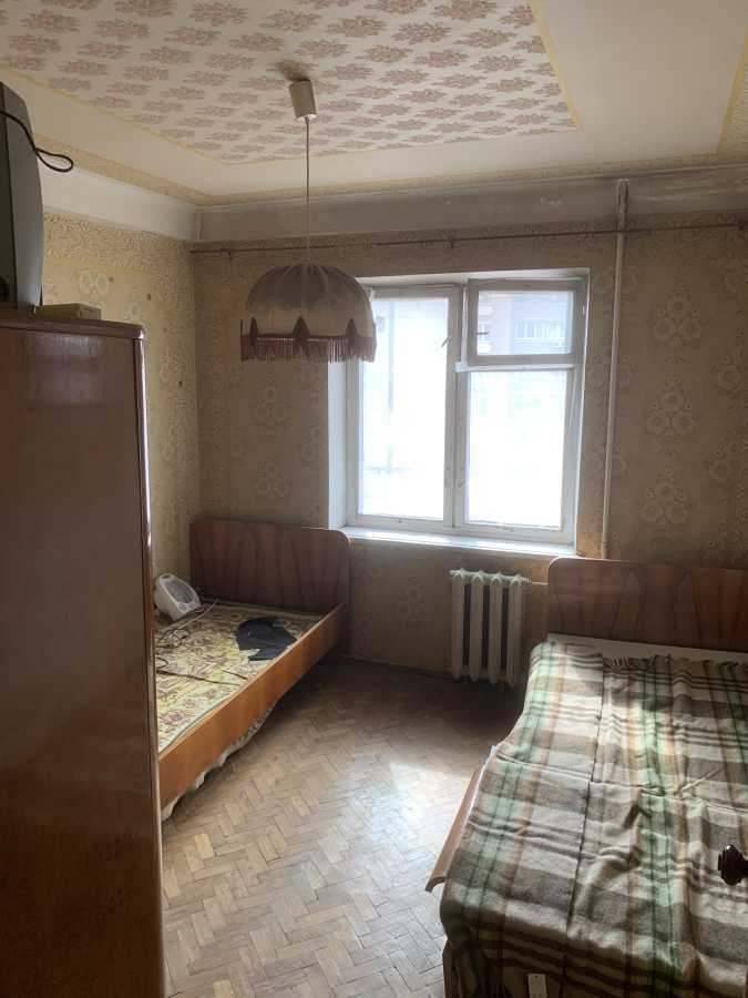 Продажа 2-комнатной квартиры 55 м², Владимира Антоновича ул., 97