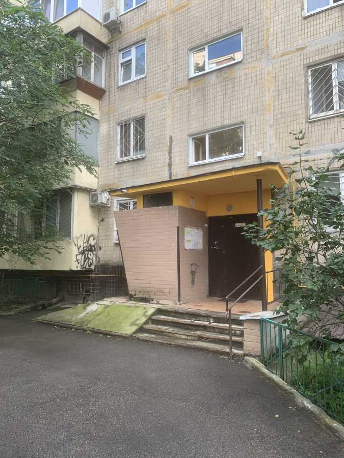 Продаж 2-кімнатної квартири 55 м², Володимира Антоновича вул., 97