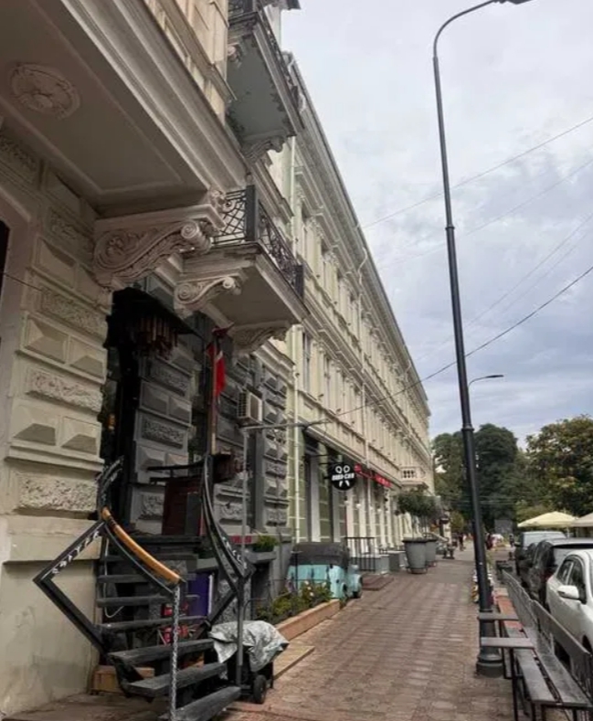 Оренда торговельного приміщення 116 м², Віце-адмірала Жукова пров.