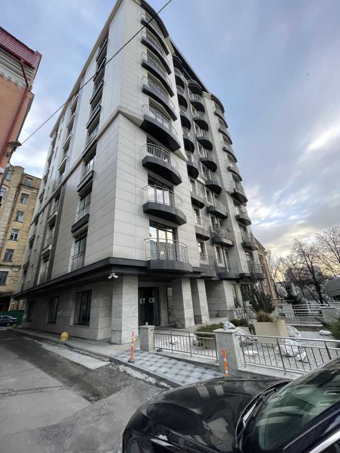 Продаж офісу 104 м², Тарасівська вул., 9В