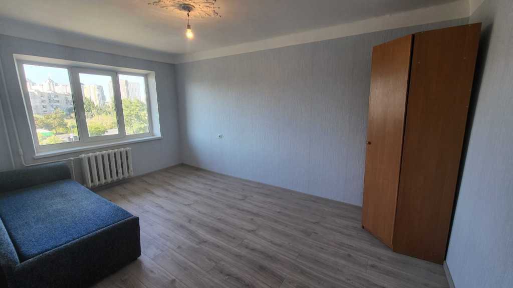 Продаж 2-кімнатної квартири 44 м², Івана Миколайчука вул., 19А