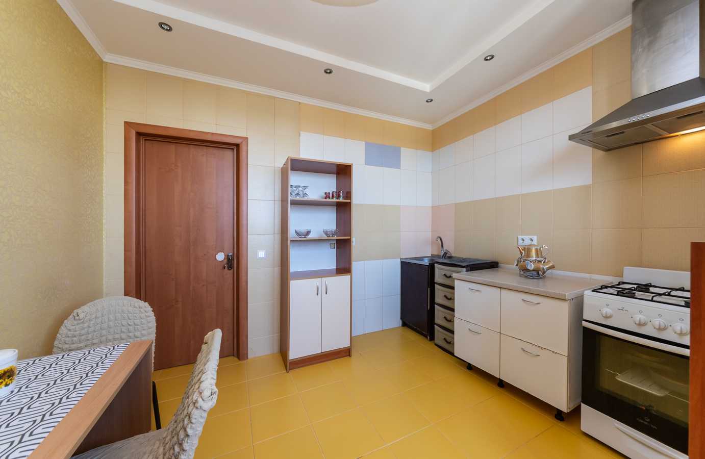 Продаж 2-кімнатної квартири 56 м², Європейська вул., 3А