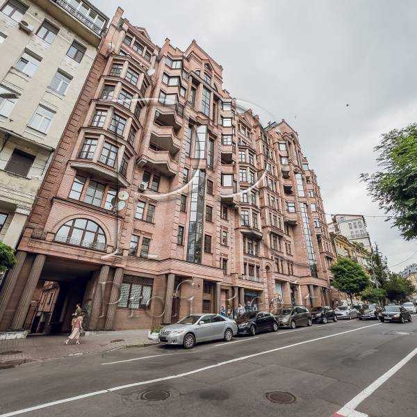 Продажа 3-комнатной квартиры 114 м², Олеся Гончара ул., 26