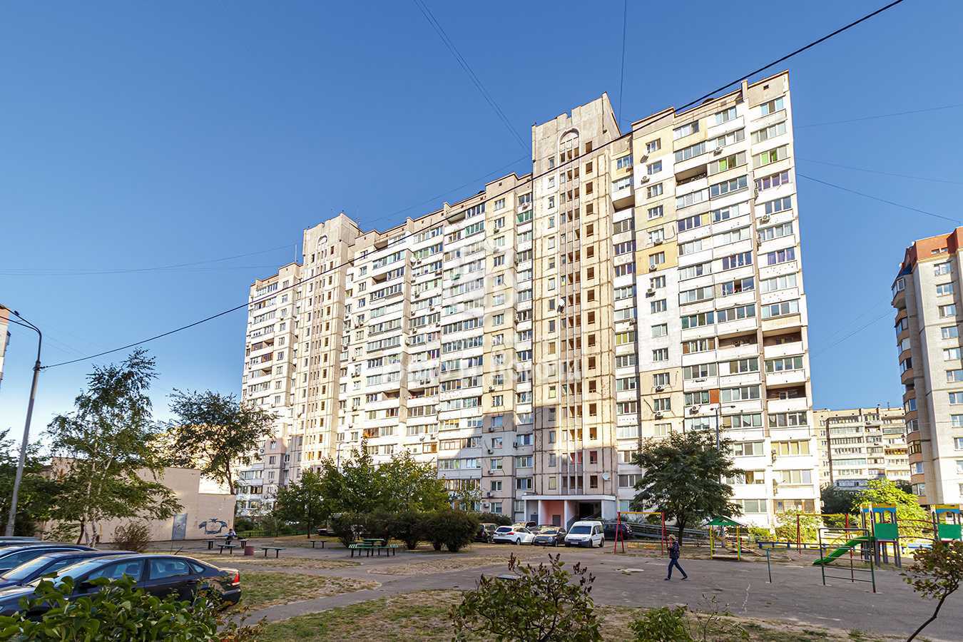 Продажа 2-комнатной квартиры 56 м², Алма-Атинская ул., 39Е