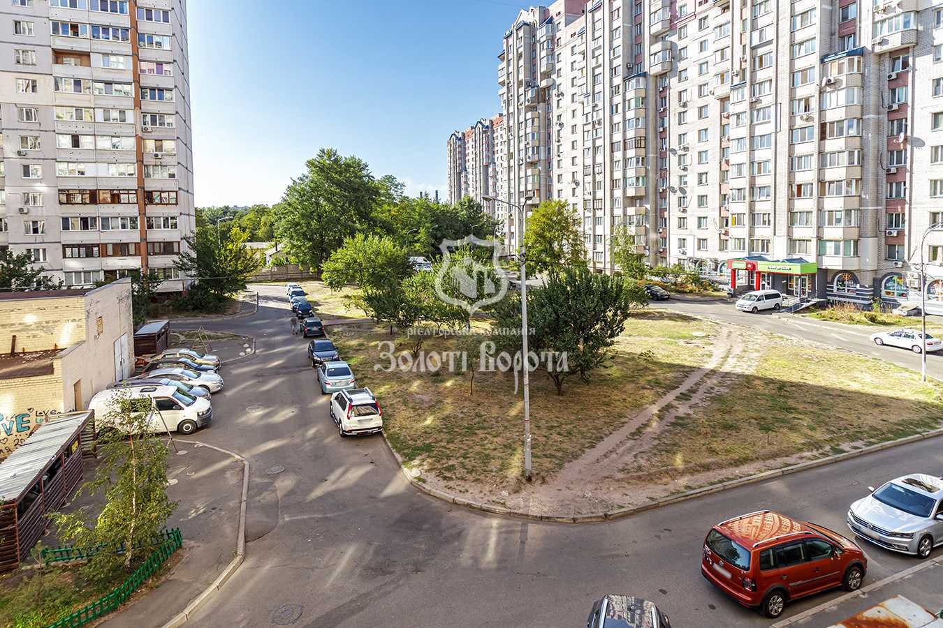 Продаж 2-кімнатної квартири 56 м², Алма-Атинська вул., 39Е