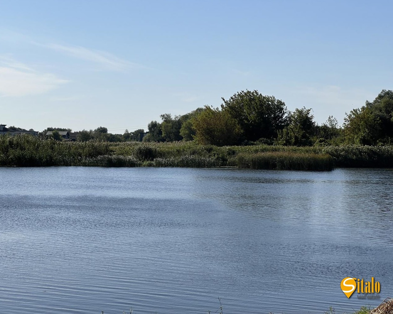 Продаж ділянки під індивідуальне житлове будівництво 66 соток, 3-я Озерна вул.