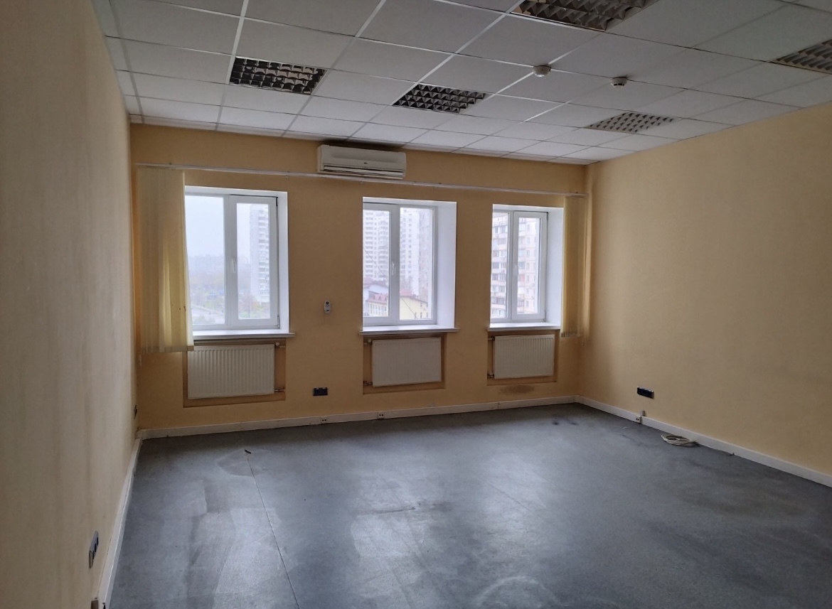 Аренда офиса 58 м², Ларисы Руденко ул., 6А