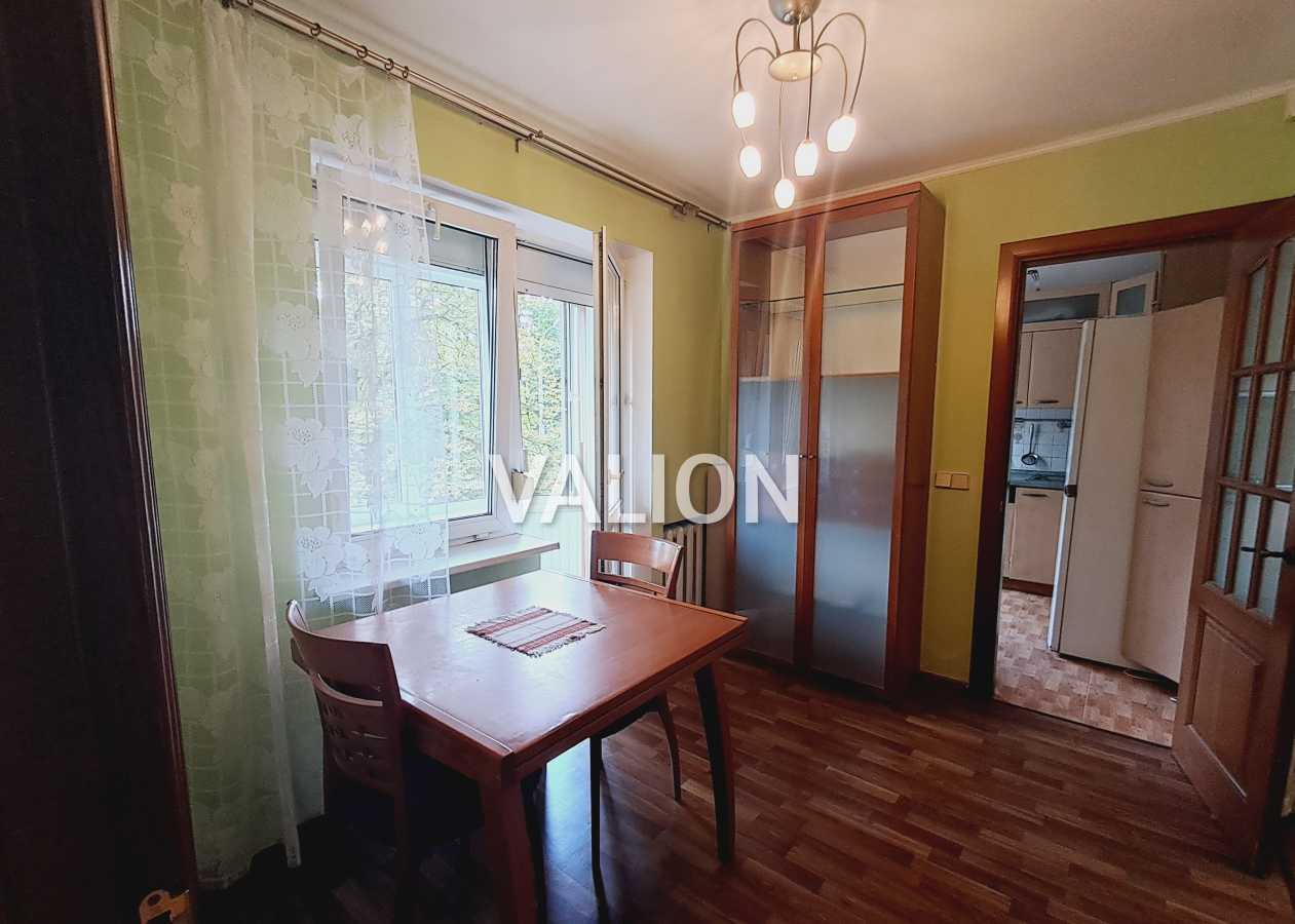 Продаж 3-кімнатної квартири 58 м², Петра Ніщинського вул., 12