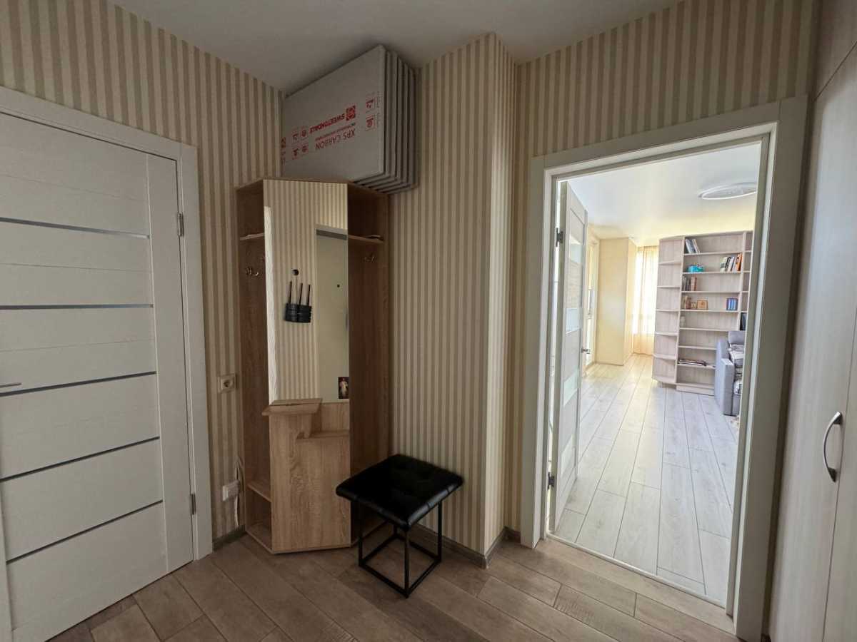 Продаж 1-кімнатної квартири 48 м², Перемоги просп., 55А