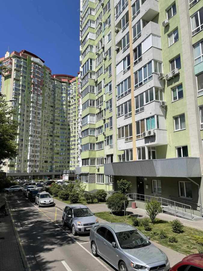 Продаж 2-кімнатної квартири 38 м², Михайла Донця вул., 2-А