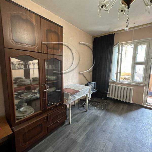 Продаж 1-кімнатної квартири 45 м², Володимира Маяковського просп., 40