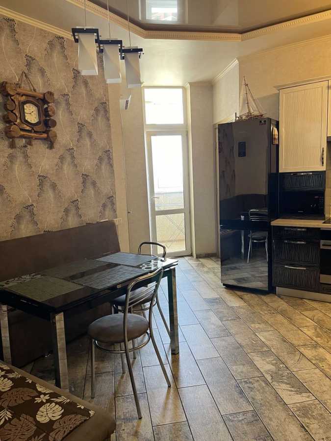 Аренда 2-комнатной квартиры 61 м², Вячеслава Черновола ул., 15