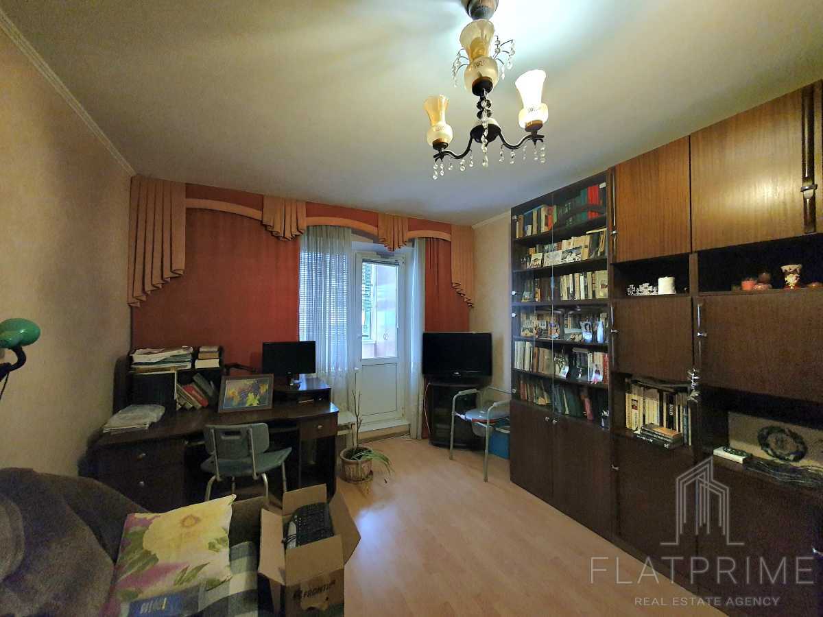 Продаж 2-кімнатної квартири 51.2 м², Михайла Донця вул., Драгоманова, 42а