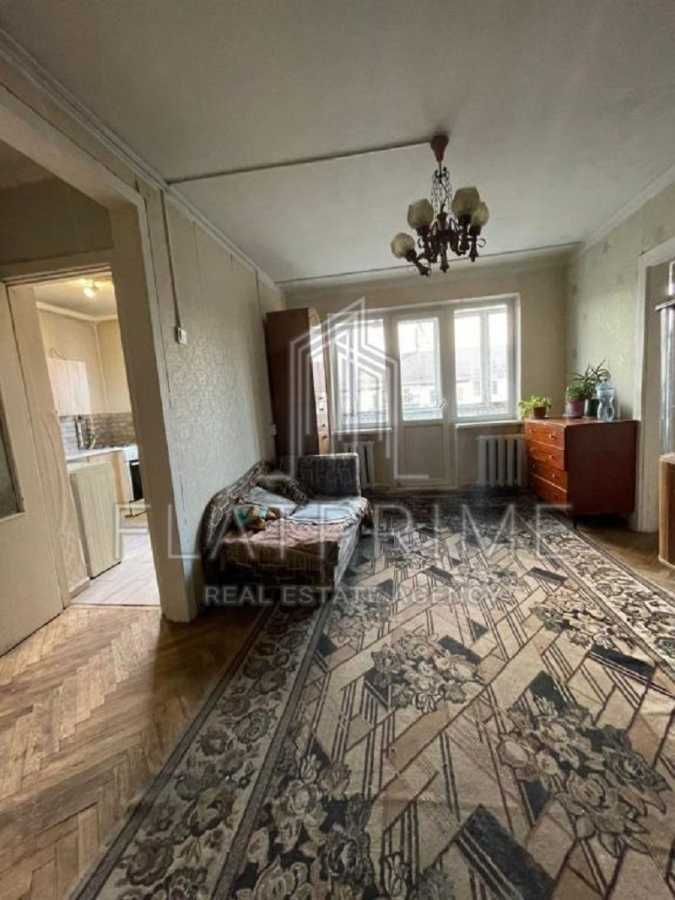 Продажа 2-комнатной квартиры 44 м², Николая Василенко ул., 11