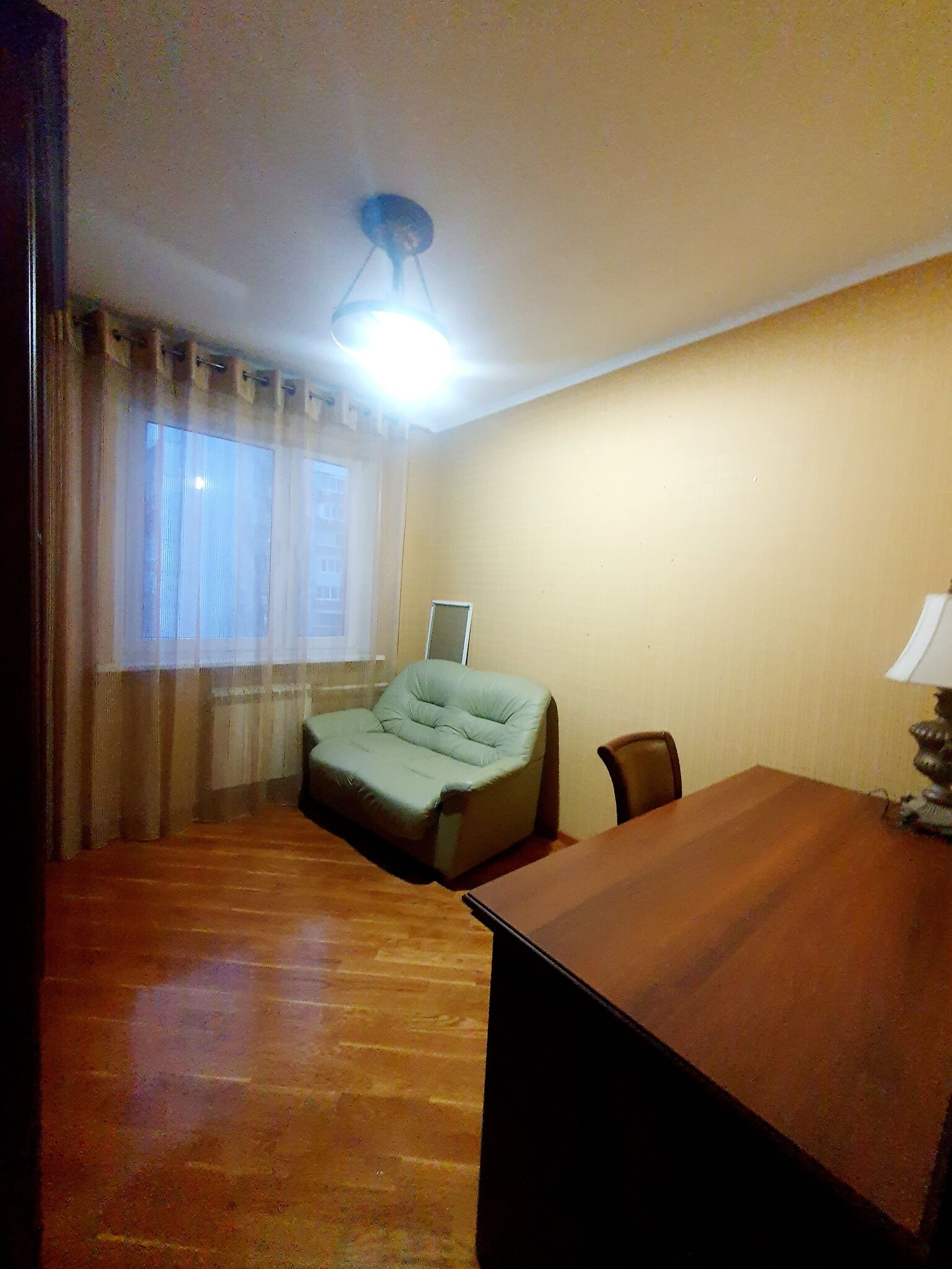 Продаж 3-кімнатної квартири 68 м², Джерельна вул., вул.13