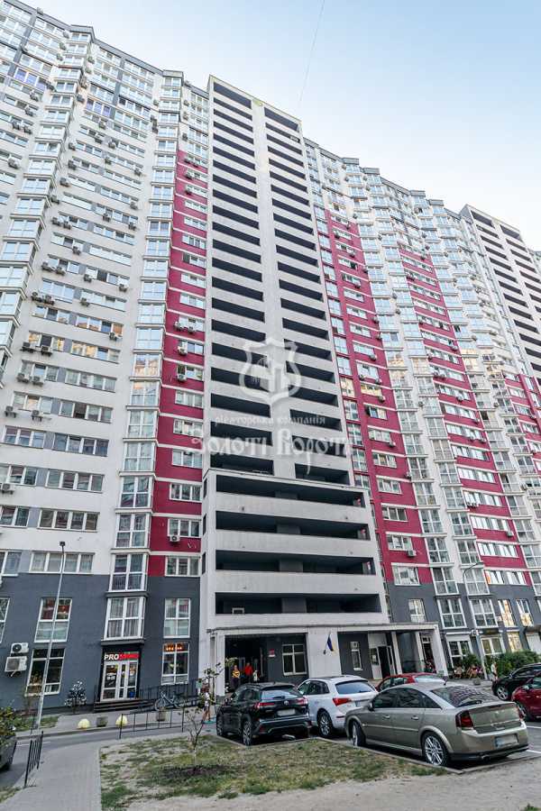 Продаж 1-кімнатної квартири 52 м², Михайла Донця вул., Драгоманова, 2а