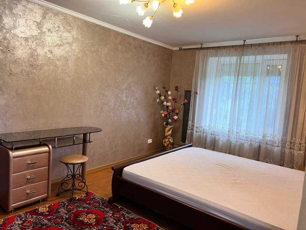 Продаж 4-кімнатної квартири 86.7 м², Шевченка, 211