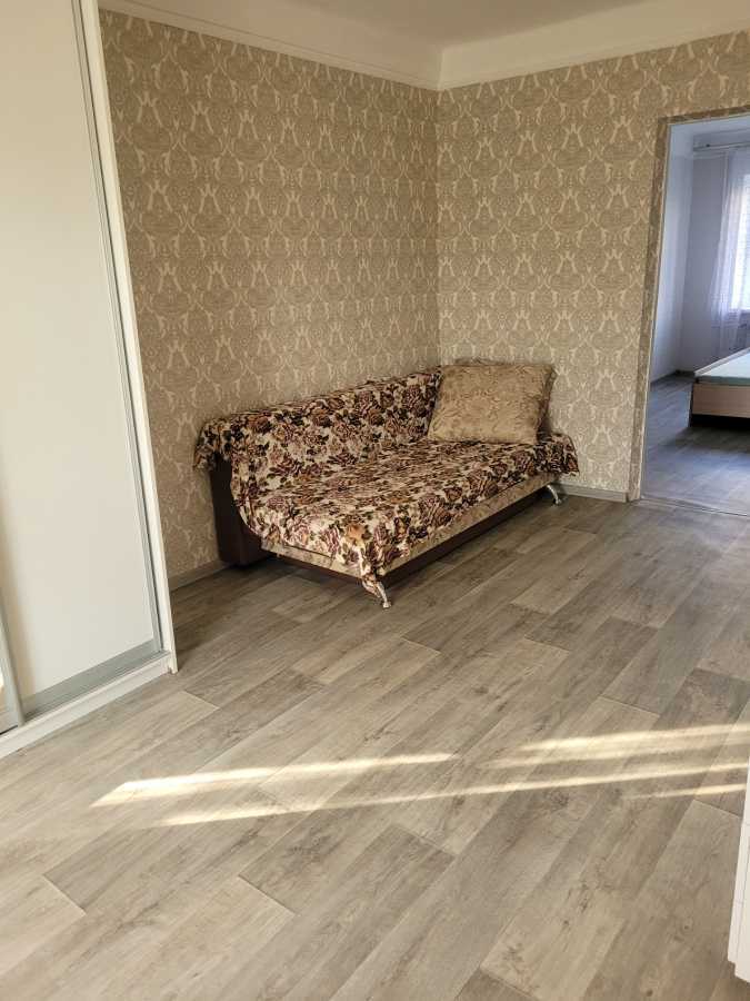 Продаж 3-кімнатної квартири 60 м², Павла Тичини просп., 3