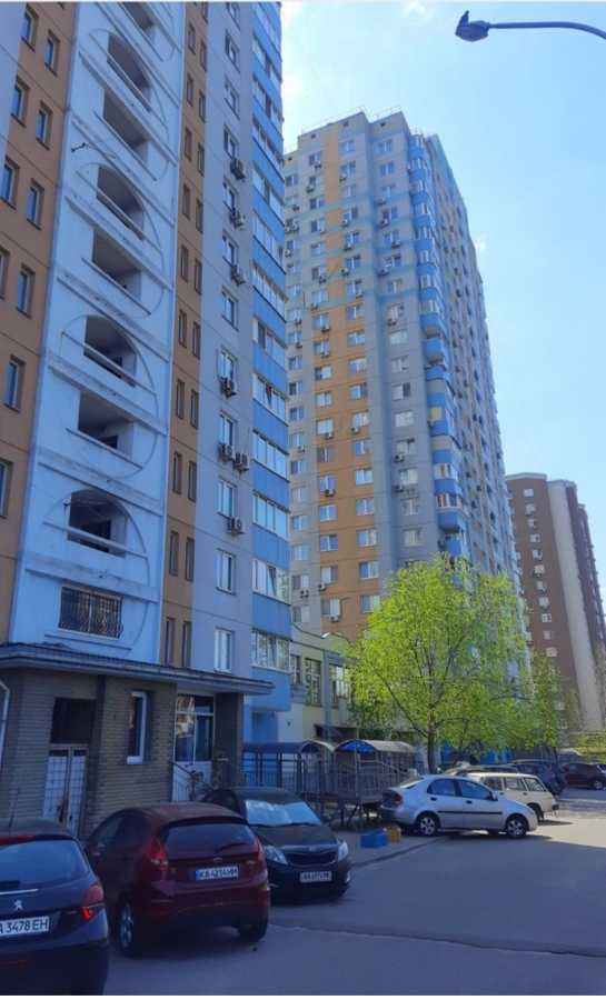 Продажа 2-комнатной квартиры 73 м², Краковская ул., 13Б