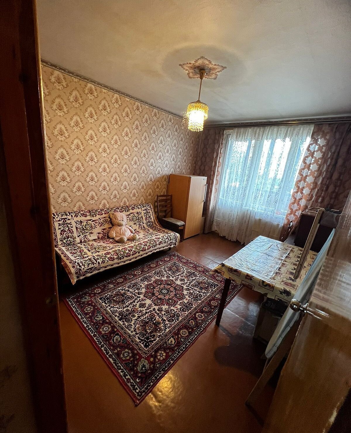 Продаж 3-кімнатної квартири 64 м²