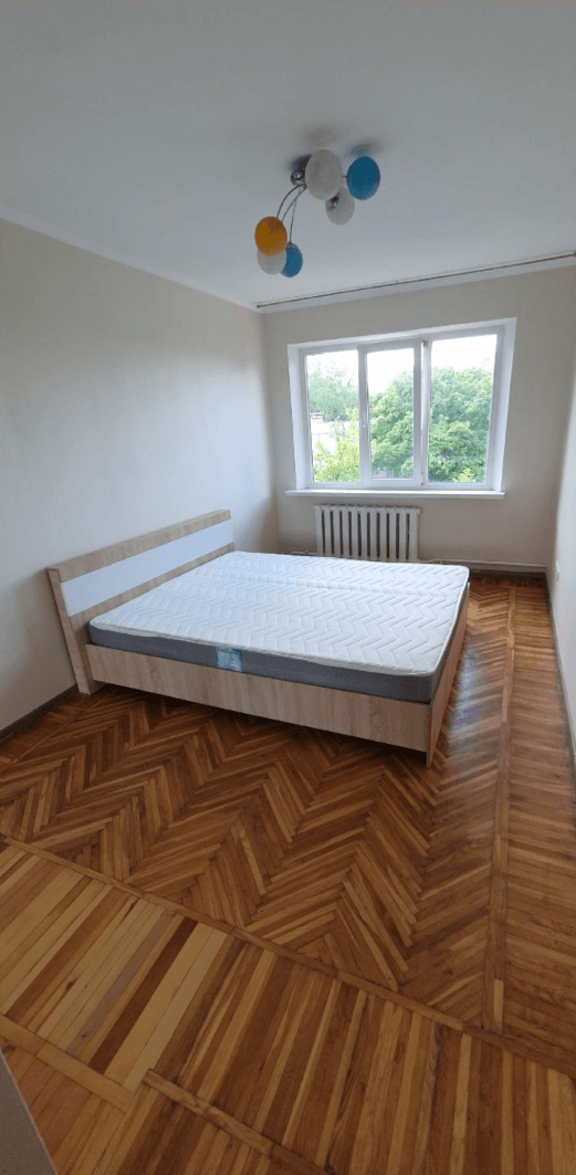 Аренда 3-комнатной квартиры 50 м²