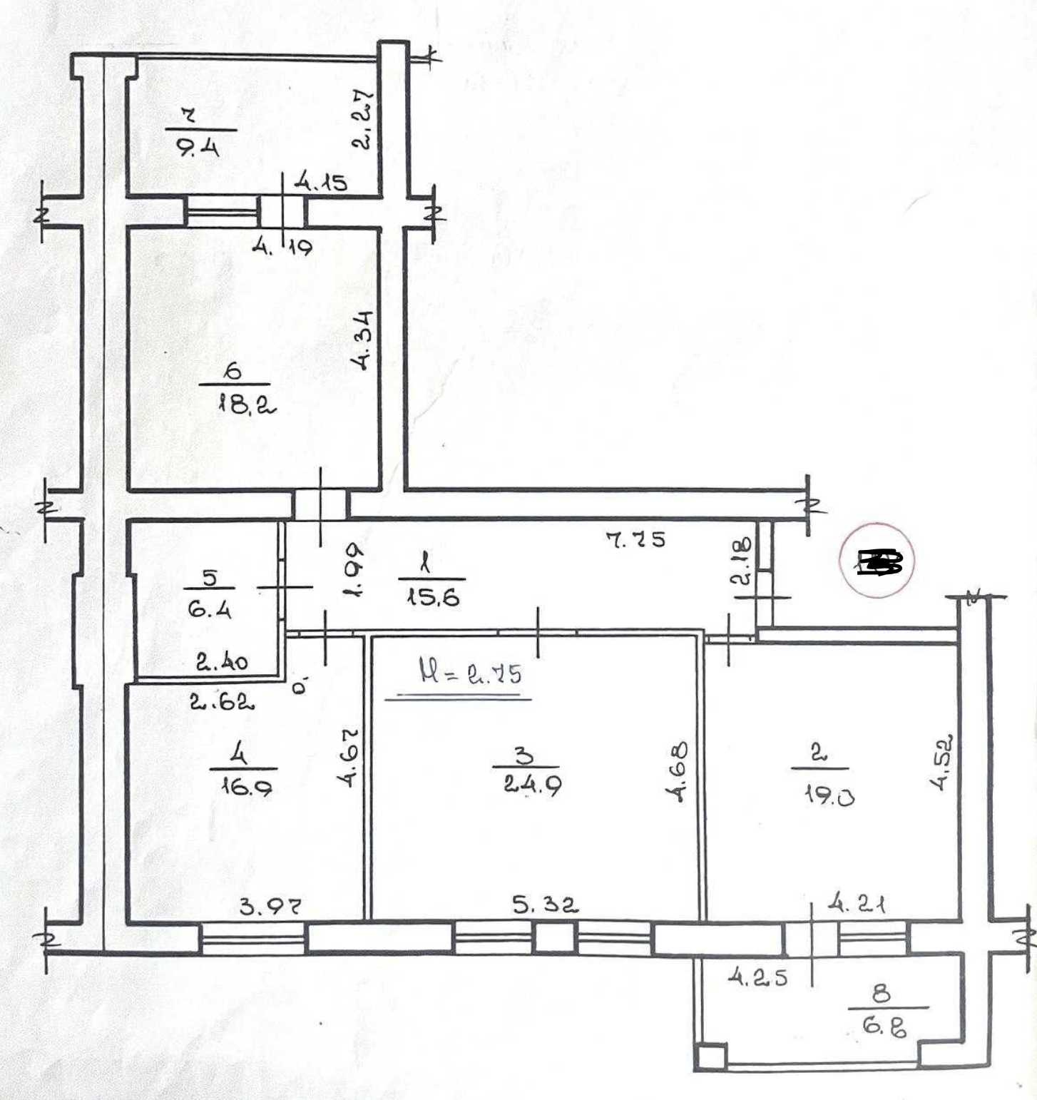 Продажа 3-комнатной квартиры 117 м²