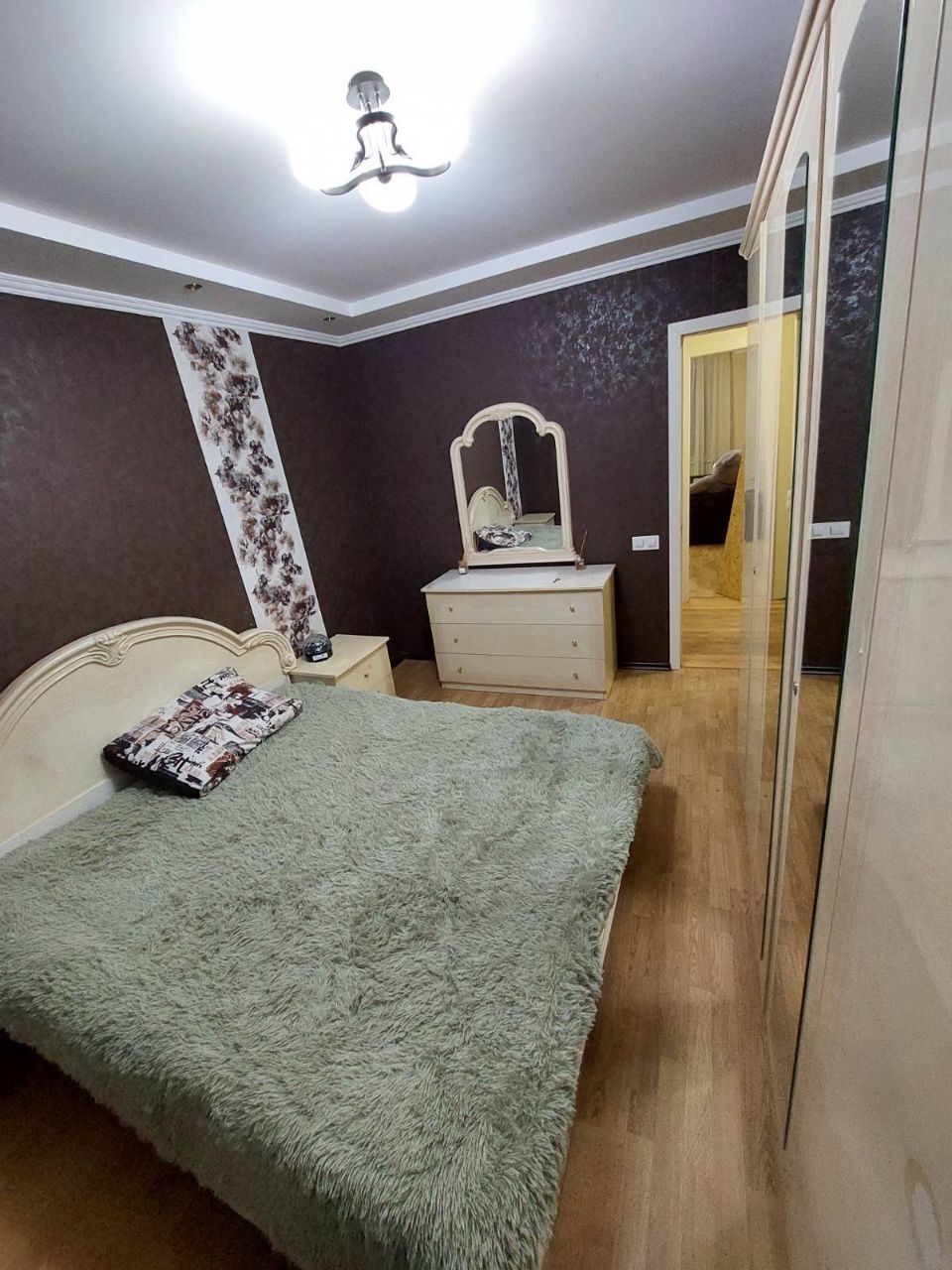 Продажа 2-комнатной квартиры 54 м²