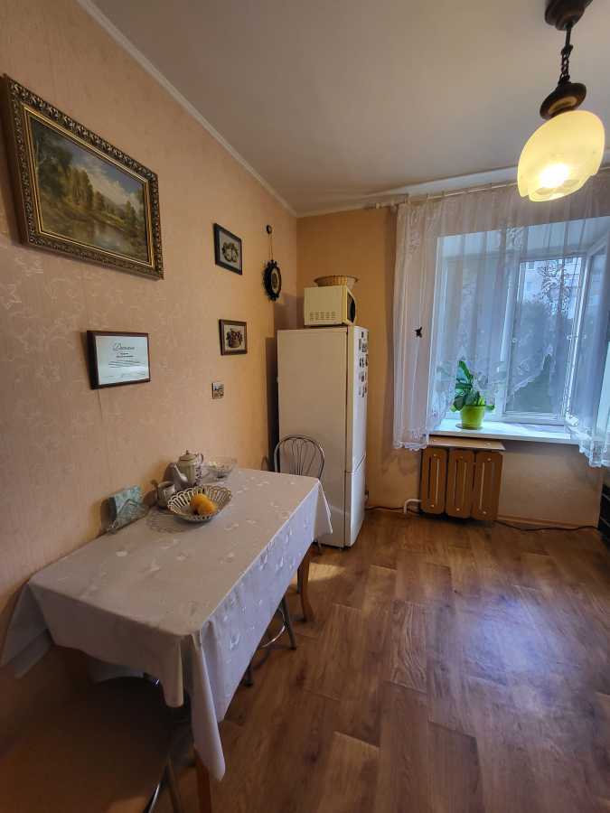 Продаж 2-кімнатної квартири 53 м², Свободи