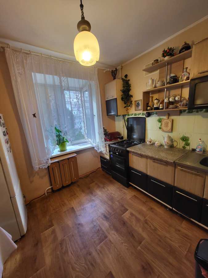 Продаж 2-кімнатної квартири 53 м², Свободи