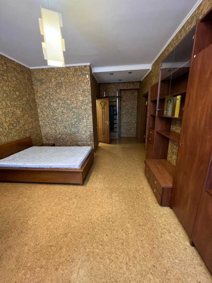 Аренда 3-комнатной квартиры 158 м², Пожарского ул., 4