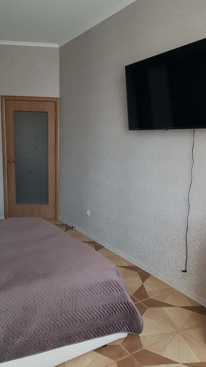 Продажа 2-комнатной квартиры 56 м²