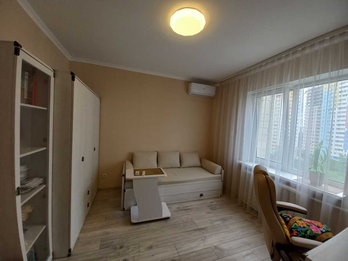 Продажа 2-комнатной квартиры 51 м², Хорольская ул., 8/4