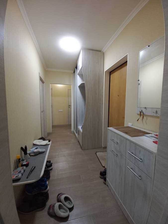 Продаж 2-кімнатної квартири 51 м², Хорольська вул., 8/4